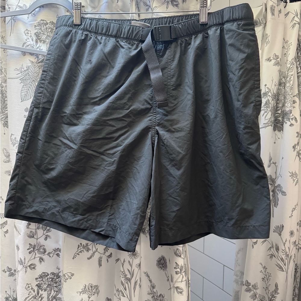 Columbia Dark Gray Casual Shorts